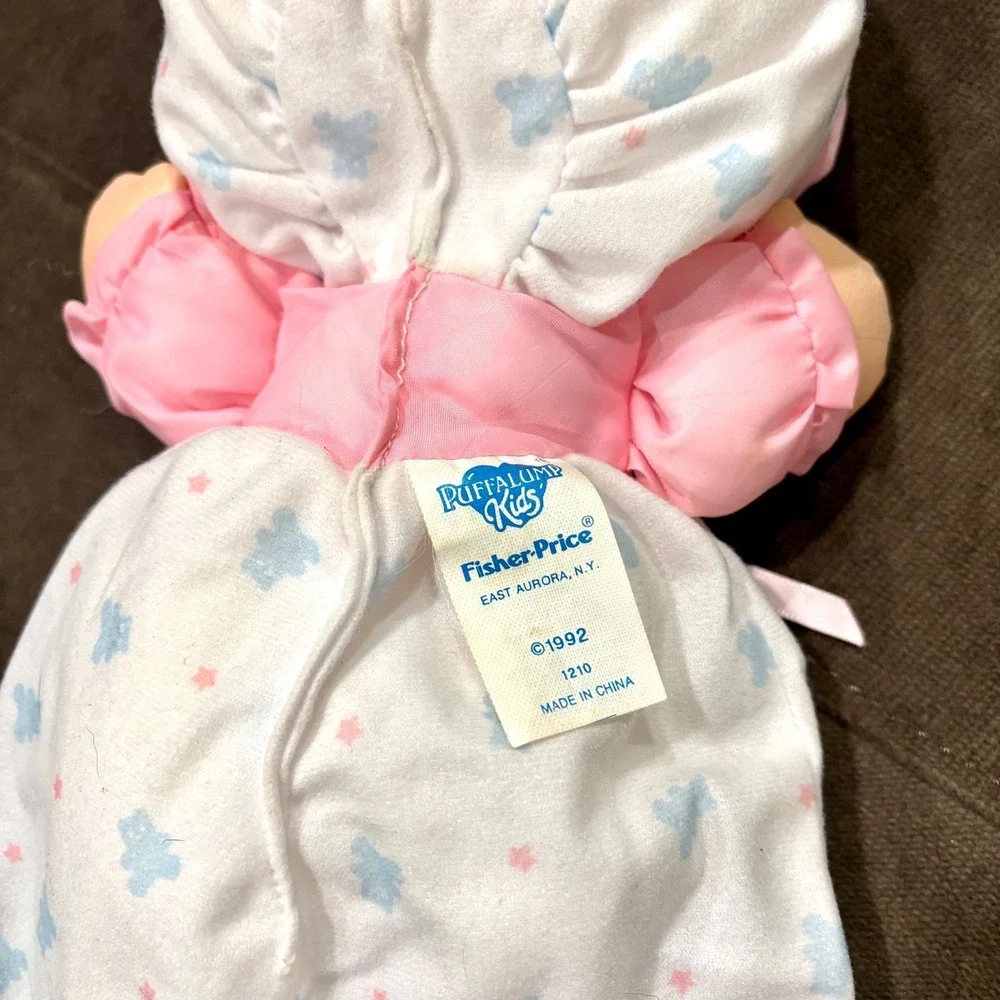 1992 Fisher Price Puffalump Kids NEWBORN Baby Doll Nightgown Bunting Vintage 12